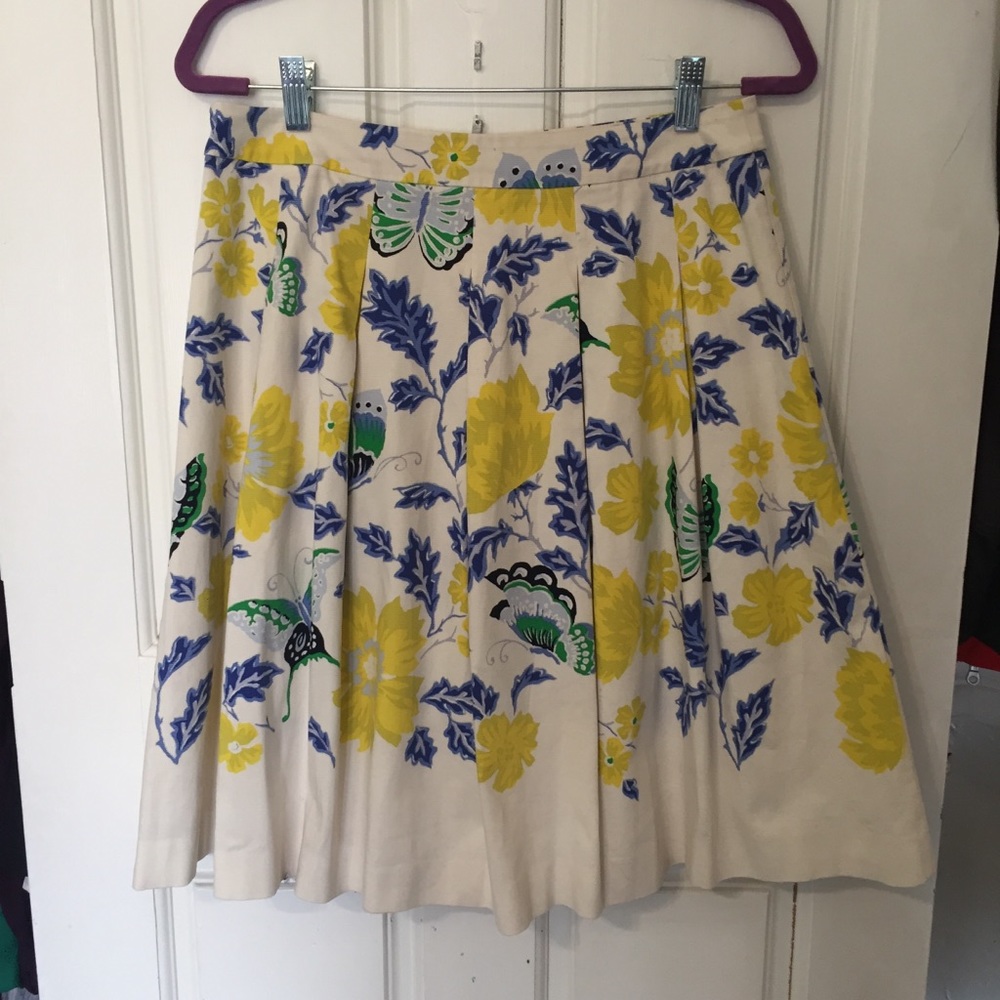 Full Flowered A-Line Yellow Skirt RSVP by Talbots - Picture 2 of 5